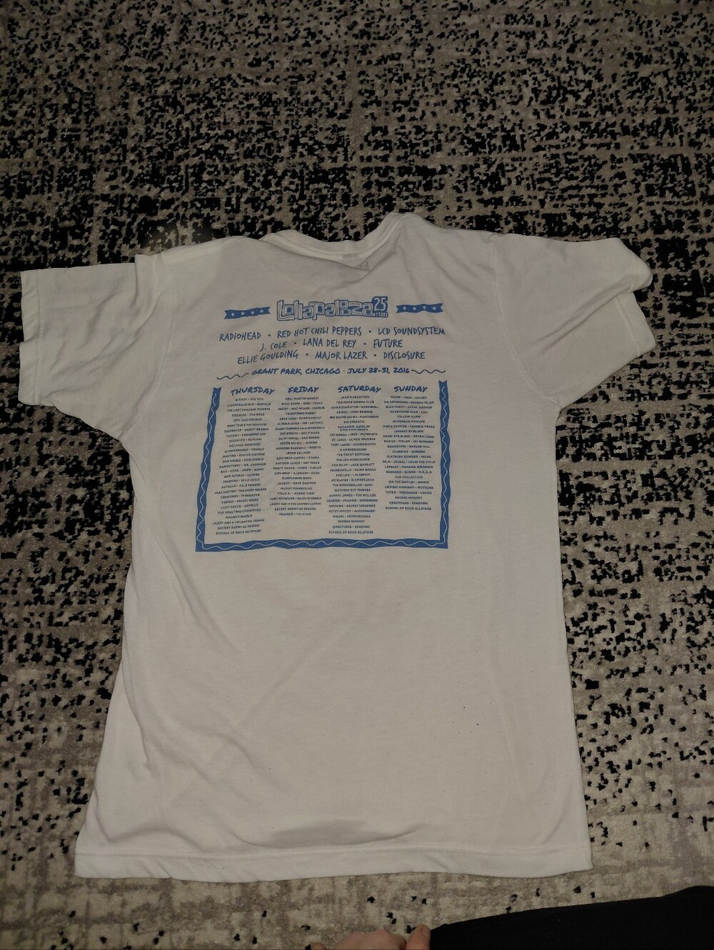✨ Excellent GUC ✨Official Lollapalooza 25th Anniversary Buddha Tshirt M! - Picture 8 of 9
